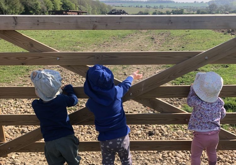 farm walk toddlers